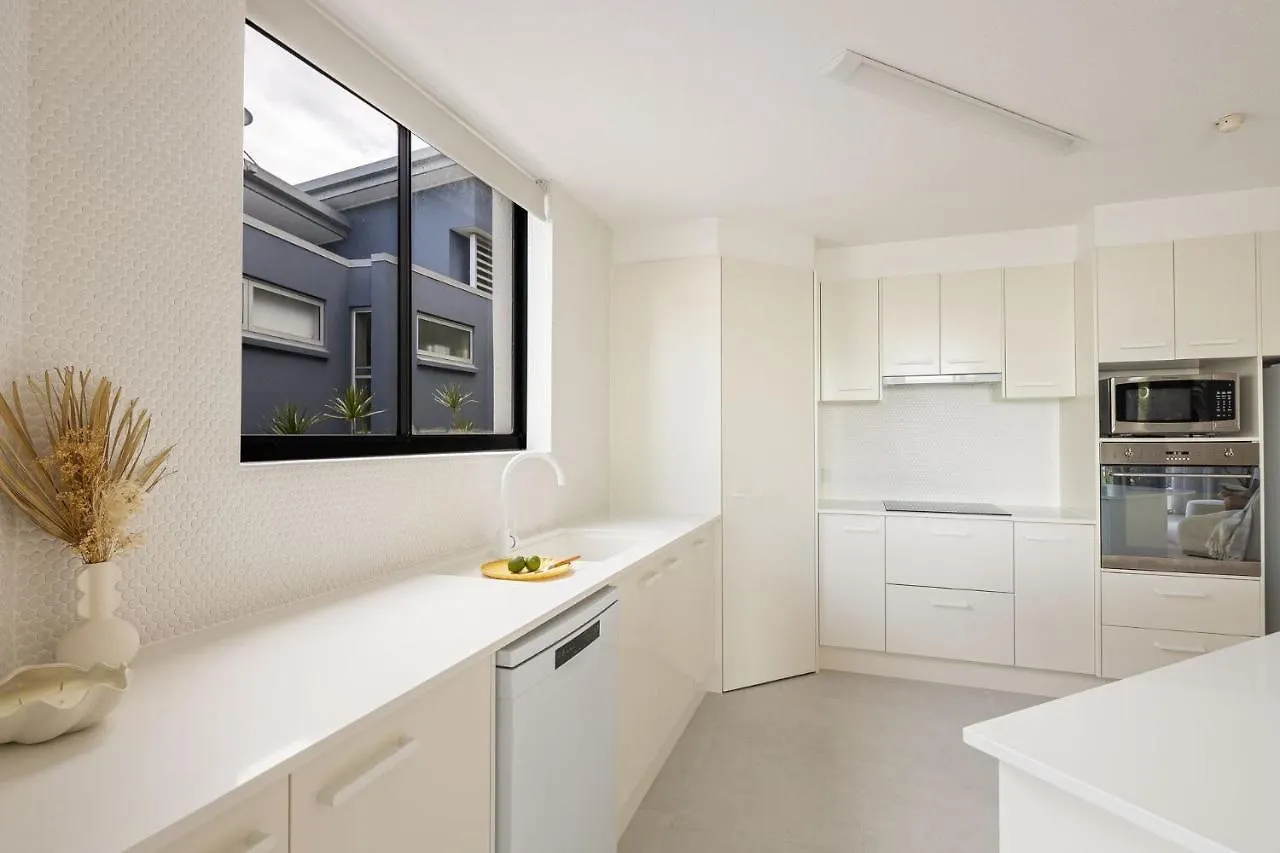 The Rocks Resort Unit W4 Gold Coast Apartment